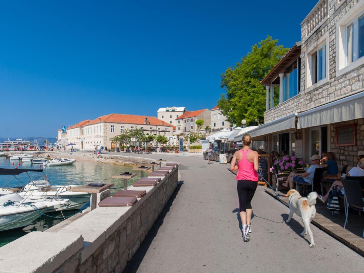 Apartment Ella Sea View Μπολ Εξωτερικό φωτογραφία